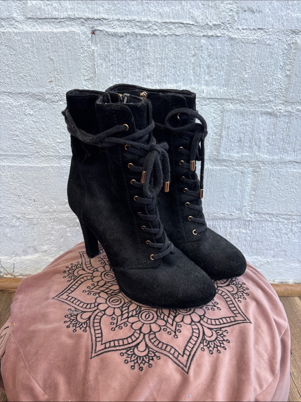 INC International Concepts Black Suede Lace-Up High Heel Ankle Boots sz 8